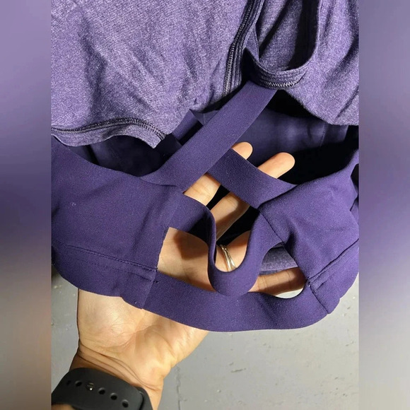 Lululemon Twist and Reach Tank in Heathered Aeon. Size 12 - Picture 8 of 11